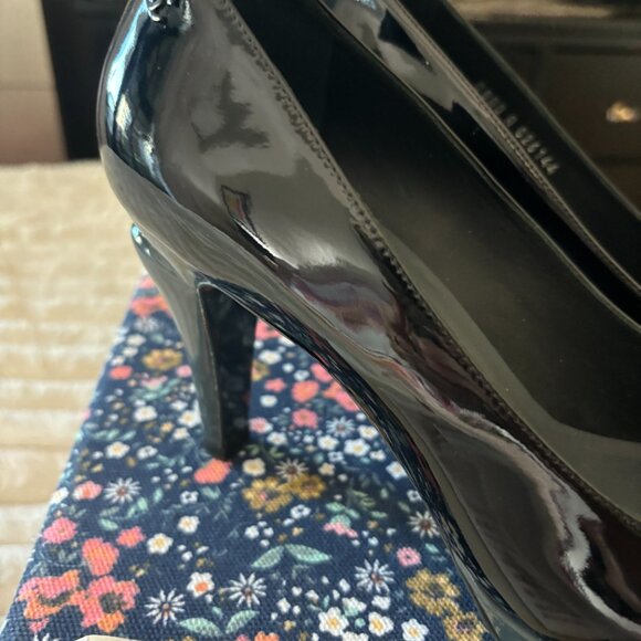 NWOB - Authentic - Chanel Vintage Interlocking CC Pumps Size 40 - Picture 6 of 11